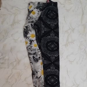 Two Pair Bundle of Juniors' Leggings